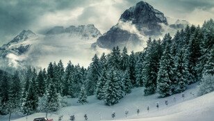 Guide complet pour conduire en Montagne cet hiver